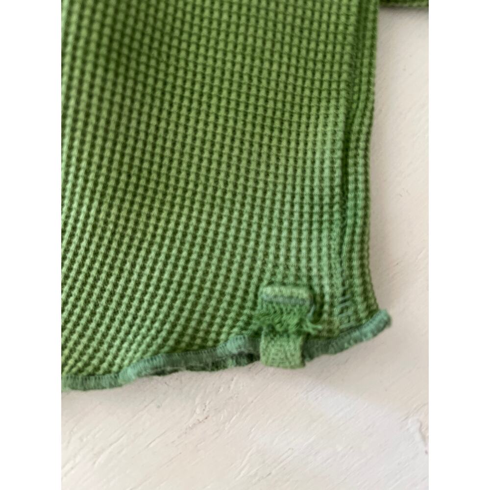 New We the Free Easy Does it Tee Thermal Womens Size L Green Textured Tiny Hole - Picture 6 of 14
